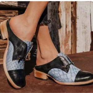 Freebird Malena mules size 7 leather slip like new